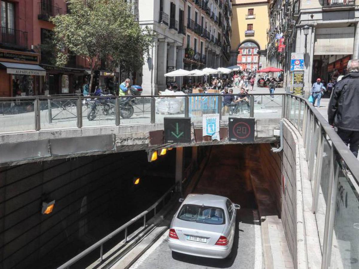 Puerta Del Sol Carretas Apartaments & Rooms Madrid Luaran gambar