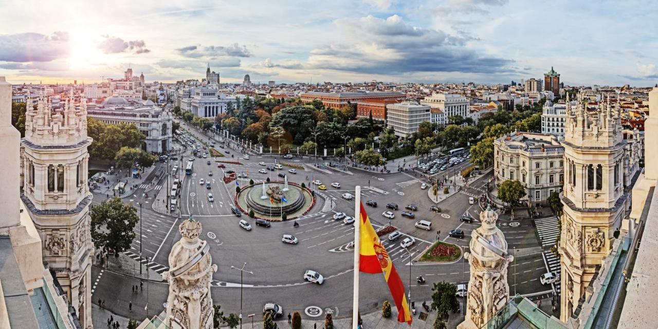 Puerta Del Sol Carretas Apartaments & Rooms Madrid Luaran gambar